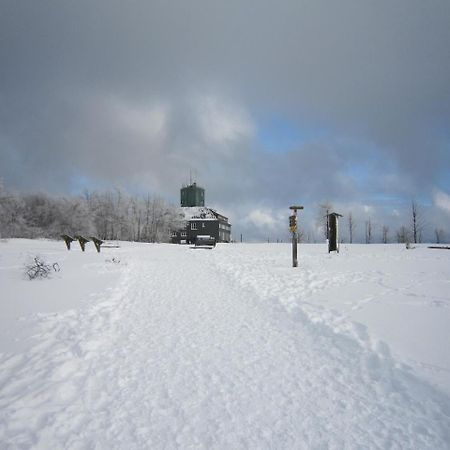 ווינטרברג Ferienwohnungen Landgasthof Gilsbach מראה חיצוני תמונה