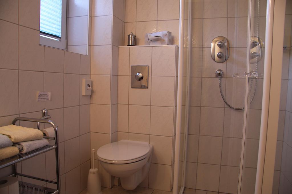 ווינטרברג Ferienwohnungen Landgasthof Gilsbach חדר תמונה