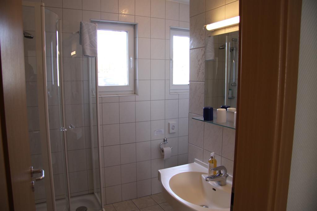 ווינטרברג Ferienwohnungen Landgasthof Gilsbach חדר תמונה